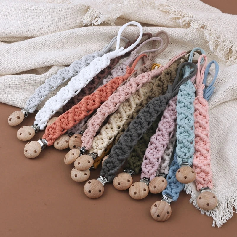 Vintage Crochet Baby Anti-drop Soother Pacifier Chain Nipple Dummy Holder Clips Woven Cotton Beech Wood Pacifier Clip